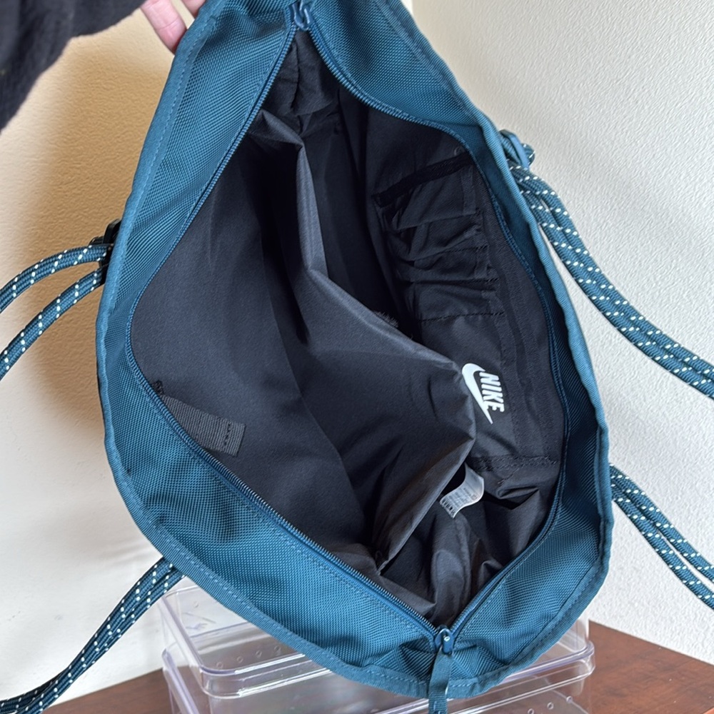NWOT NIKE Stylish Dark Teal Tote Bag - Picture 6 of 12